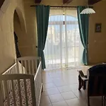 4 Bedroom With Private Pool Xewkija
